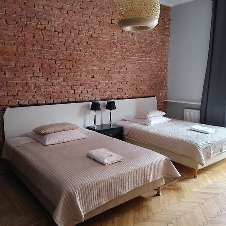 Finger Guest Rooms Krasków Εξωτερικό φωτογραφία