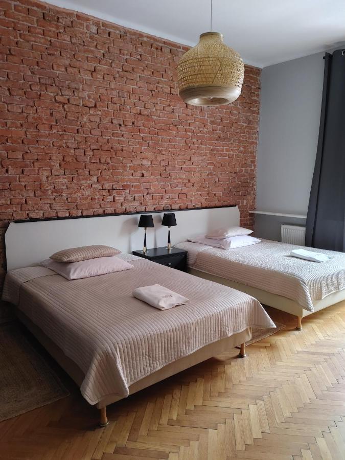 Finger Guest Rooms Krasków Εξωτερικό φωτογραφία