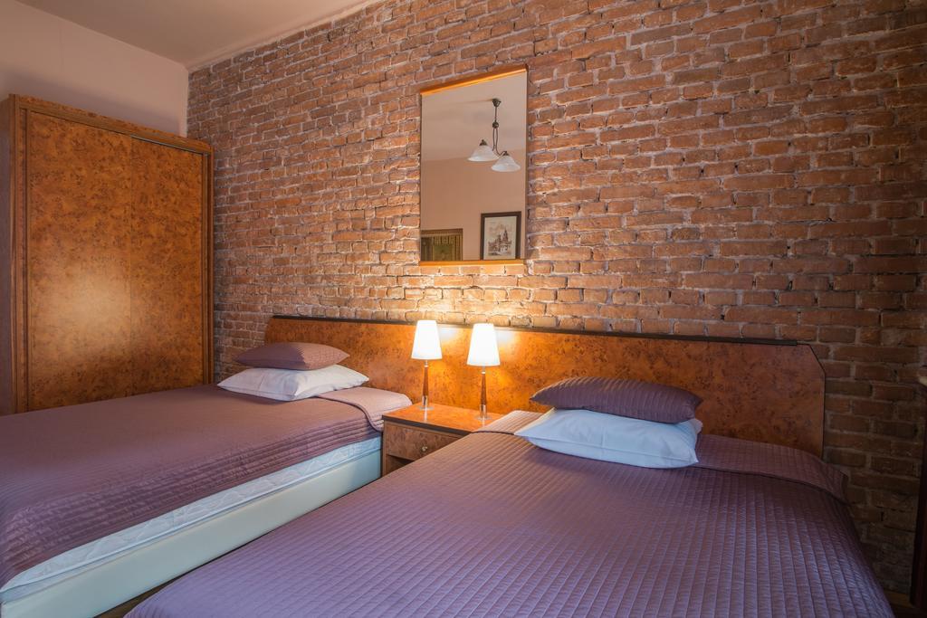 Finger Guest Rooms Krasków Εξωτερικό φωτογραφία