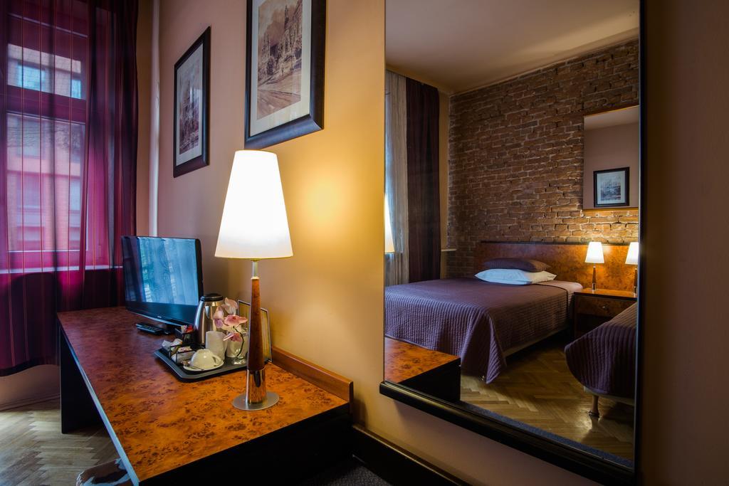 Finger Guest Rooms Krasków Εξωτερικό φωτογραφία