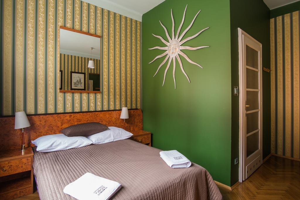 Finger Guest Rooms Krasków Εξωτερικό φωτογραφία