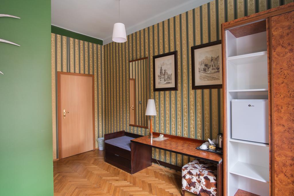 Finger Guest Rooms Krasków Εξωτερικό φωτογραφία