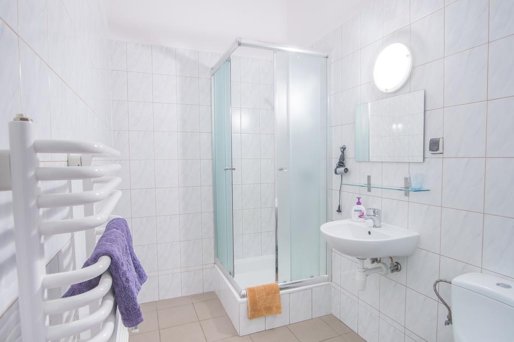 Finger Guest Rooms Krasków Εξωτερικό φωτογραφία